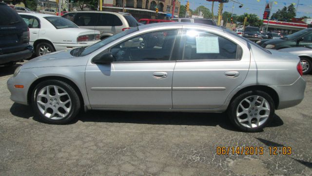 Chrysler Neon 2000 photo 2