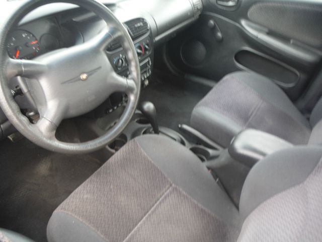 Chrysler Neon 2001 photo 11