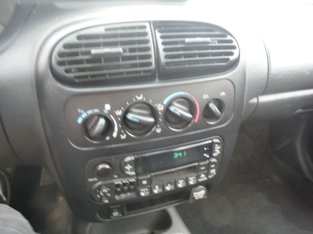 Chrysler Neon 2001 photo 4