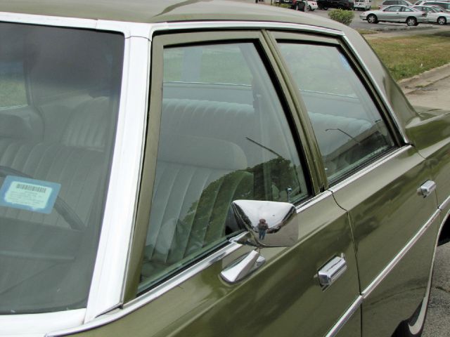 Chrysler Newport Unknown Sedan
