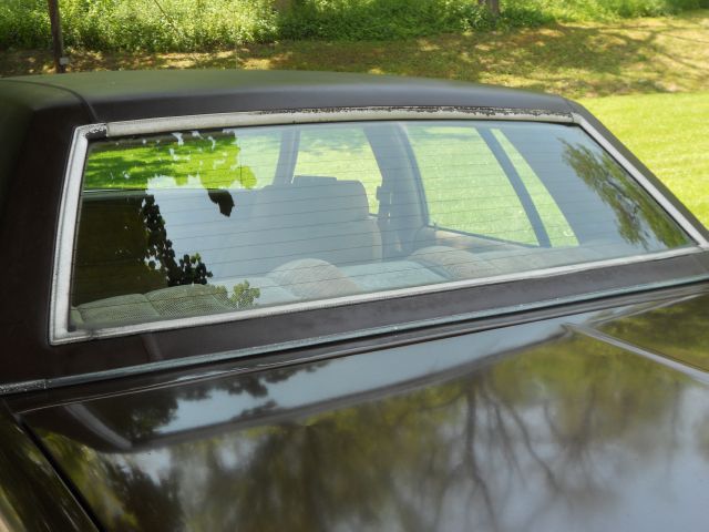 Chrysler Newport 1981 photo 3