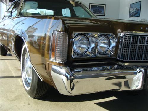 Chrysler Newport 1974 photo 3