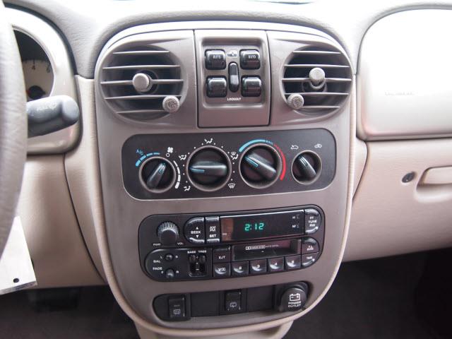 Chrysler PT Cruiser 2001 photo 1
