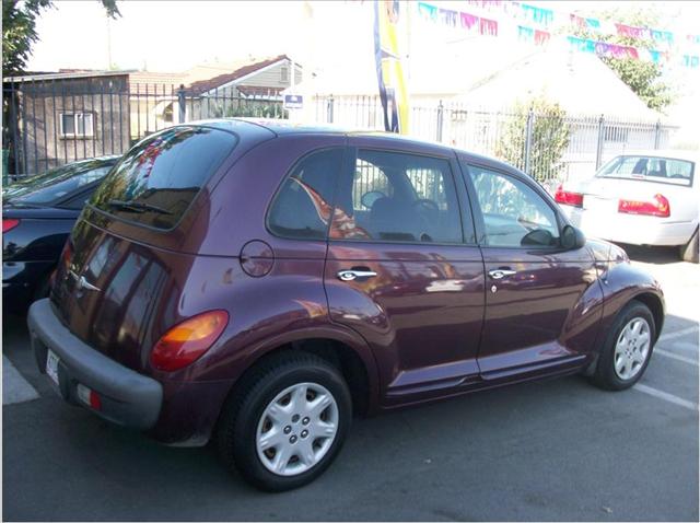 Chrysler PT Cruiser 2001 photo 2