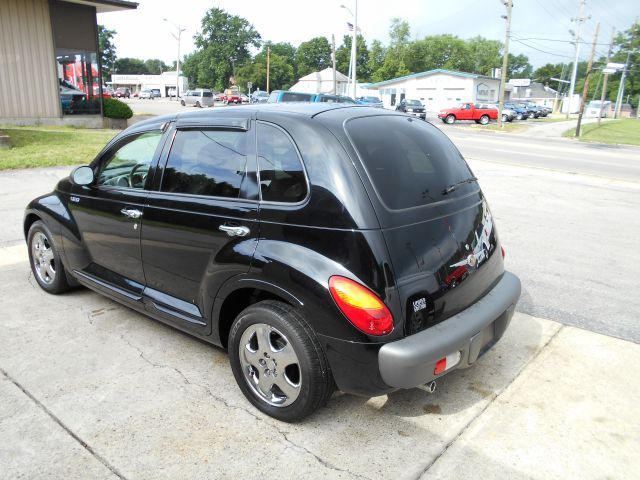 Chrysler PT Cruiser 2001 photo 2