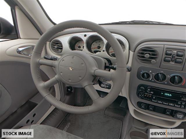 Chrysler PT Cruiser 2001 photo 2
