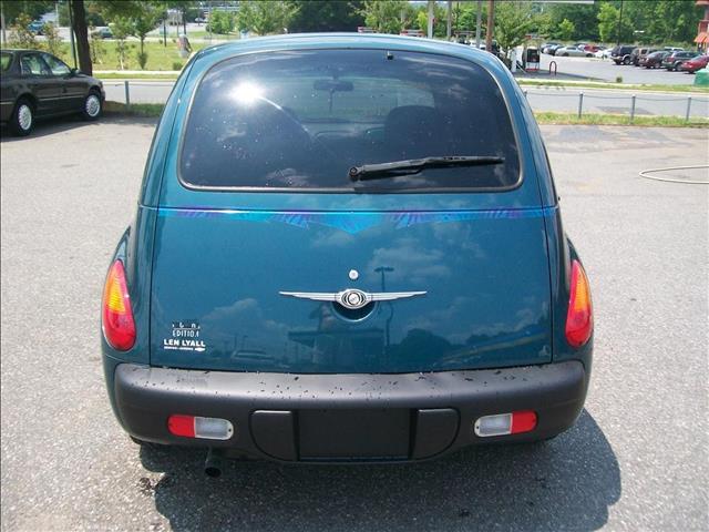 Chrysler PT Cruiser 2001 photo 2