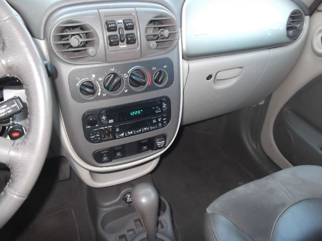 Chrysler PT Cruiser 2001 photo 2