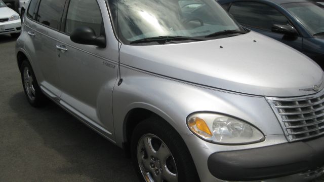 Chrysler PT Cruiser 2001 photo 2