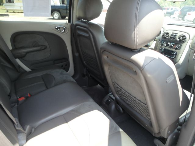 Chrysler PT Cruiser 2001 photo 2