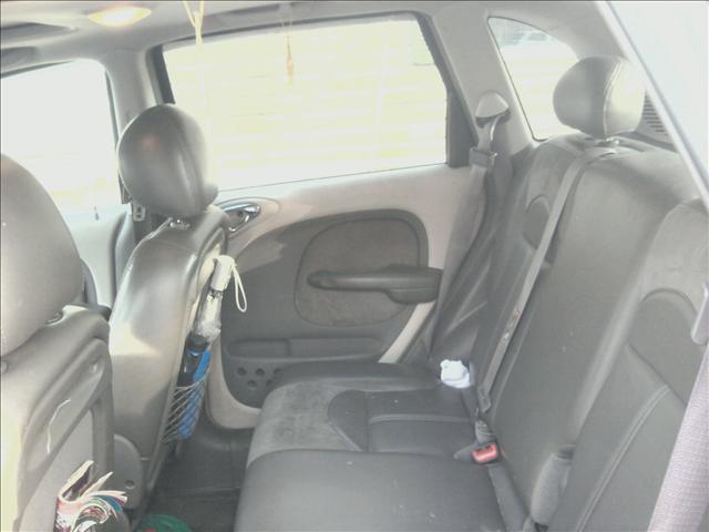 Chrysler PT Cruiser 2001 photo 2