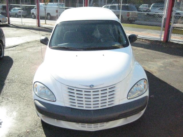 Chrysler PT Cruiser 2001 photo 2