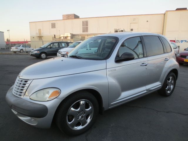 Chrysler PT Cruiser 2002 photo 1