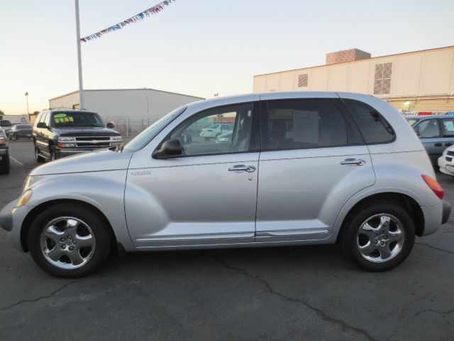Chrysler PT Cruiser 2002 photo 2