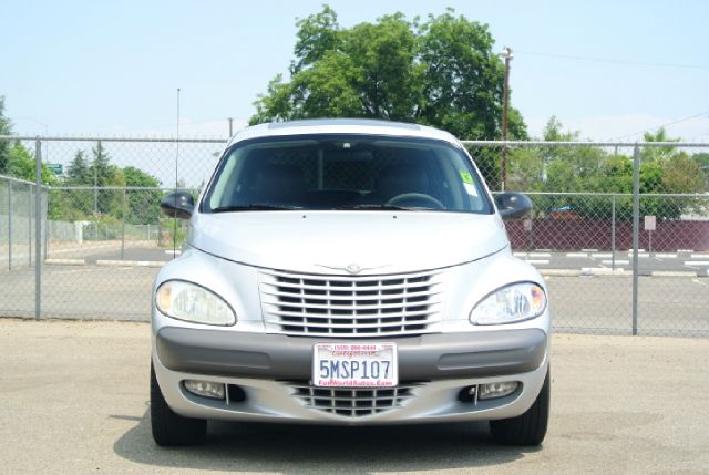 Chrysler PT Cruiser 2002 photo 2
