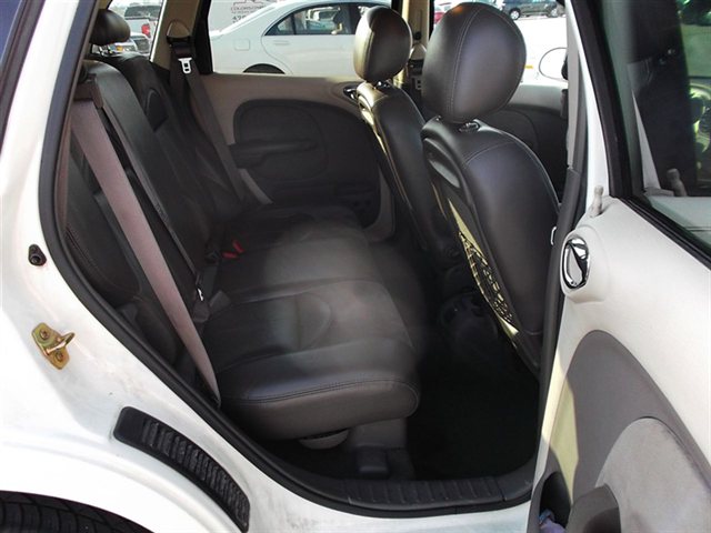 Chrysler PT Cruiser 2002 photo 3
