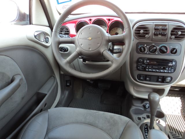 Chrysler PT Cruiser 2002 photo 1