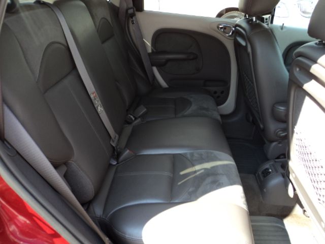 Chrysler PT Cruiser 2002 photo 2
