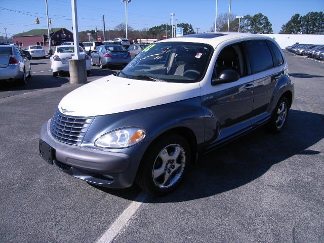 Chrysler PT Cruiser 2002 photo 2