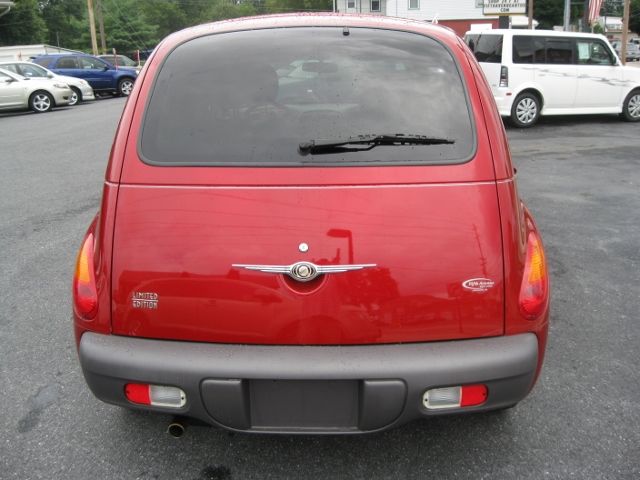 Chrysler PT Cruiser 2002 photo 2