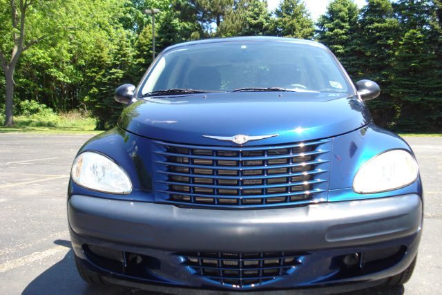 Chrysler PT Cruiser Base SUV