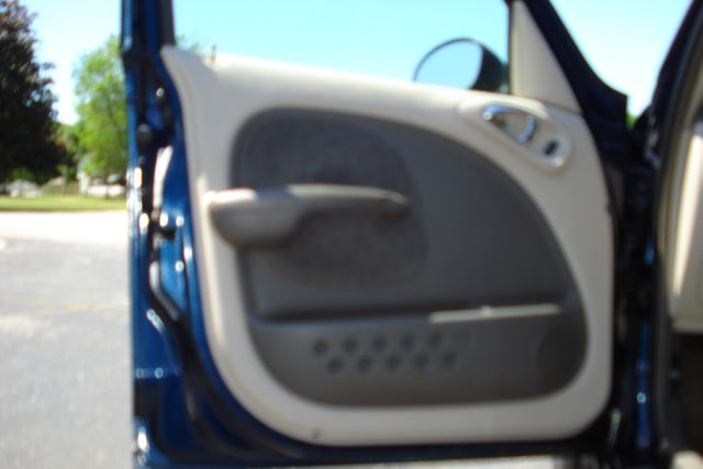 Chrysler PT Cruiser 2002 photo 7