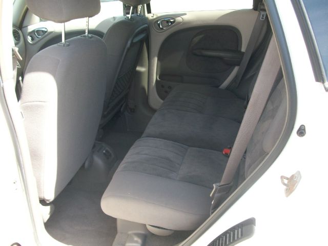 Chrysler PT Cruiser 2002 photo 2