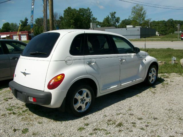 Chrysler PT Cruiser 2002 photo 4