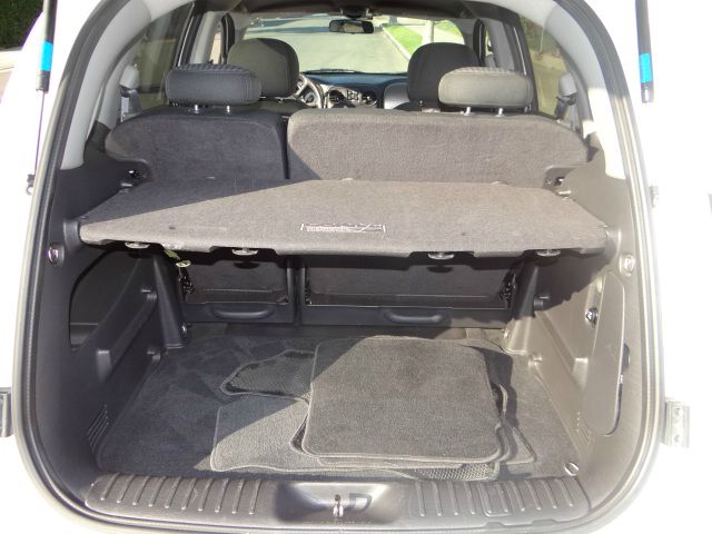 Chrysler PT Cruiser 2003 photo 2