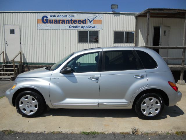 Chrysler PT Cruiser 2003 photo 3