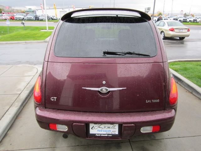 Chrysler PT Cruiser 2003 photo 1