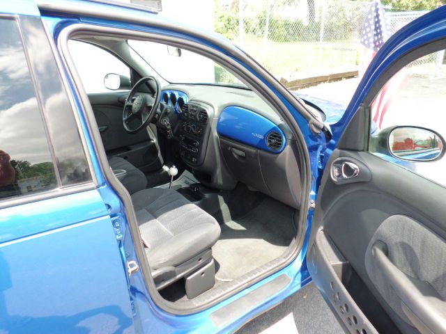 Chrysler PT Cruiser 2003 photo 3