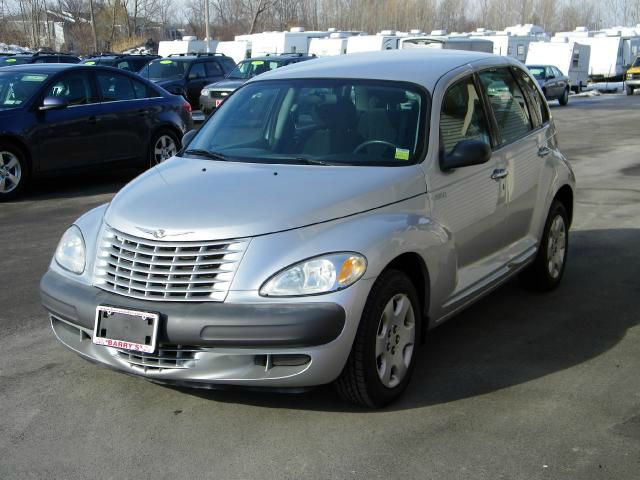 Chrysler PT Cruiser Base SUV