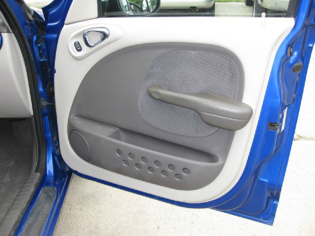 Chrysler PT Cruiser 2003 photo 7