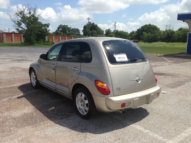 Chrysler PT Cruiser 2004 photo 4
