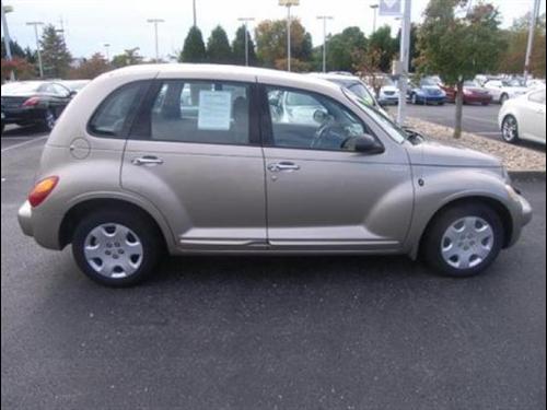 Chrysler PT Cruiser 2004 photo 3