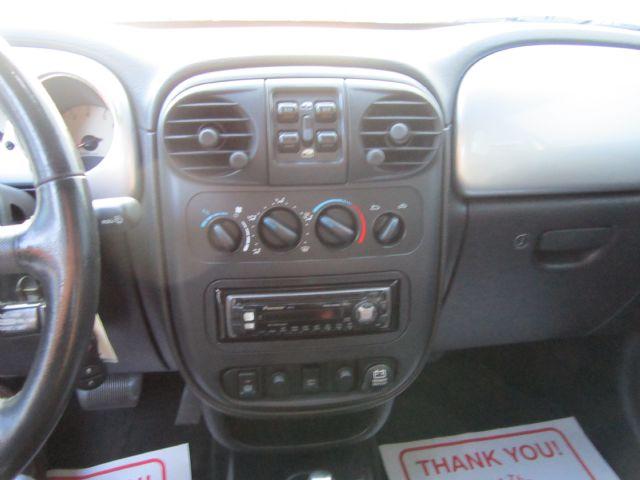 Chrysler PT Cruiser 2004 photo 4