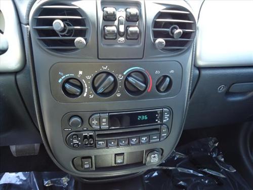 Chrysler PT Cruiser 2004 photo 3