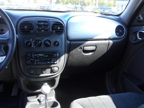 Chrysler PT Cruiser 2004 photo 4