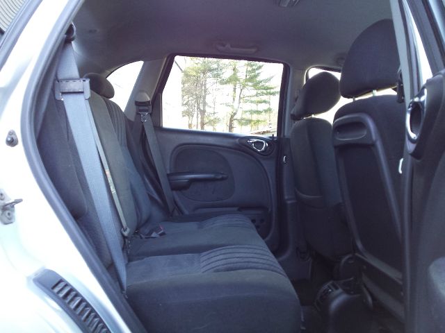 Chrysler PT Cruiser 2004 photo 1