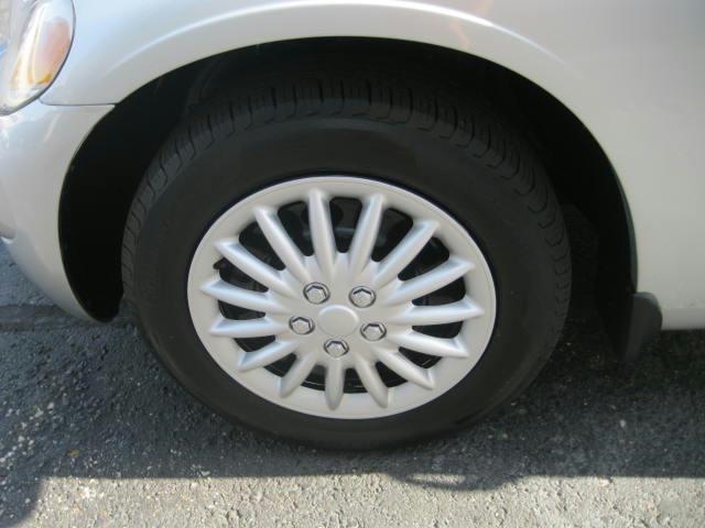 Chrysler PT Cruiser 2004 photo 4