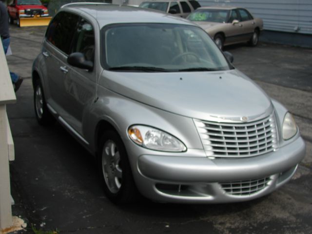 Chrysler PT Cruiser 2004 photo 2