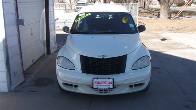 Chrysler PT Cruiser 2004 photo 2