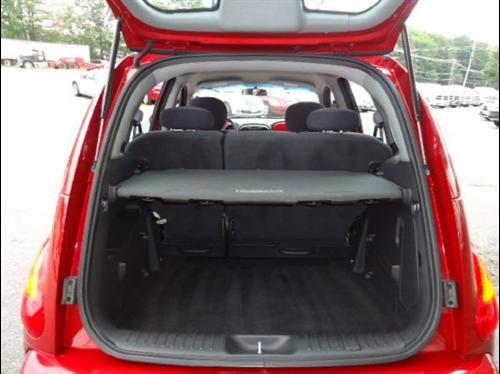 Chrysler PT Cruiser 2004 photo 2