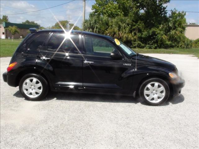 Chrysler PT Cruiser 2004 photo 1