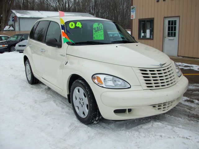 Chrysler PT Cruiser 2004 photo 2