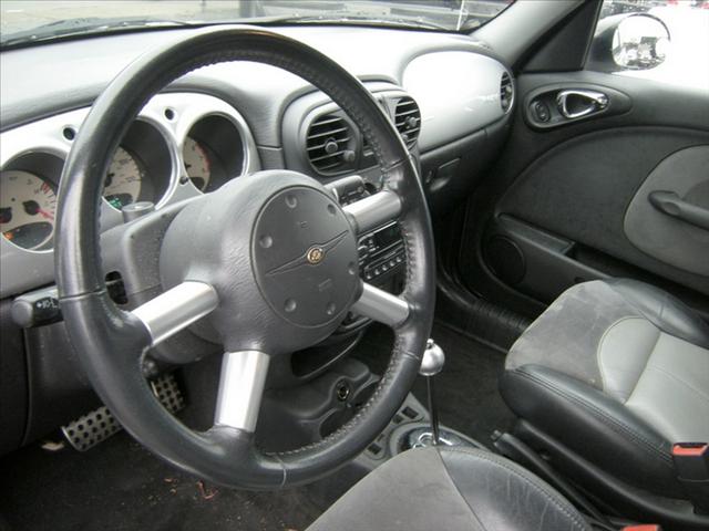 Chrysler PT Cruiser 2004 photo 3