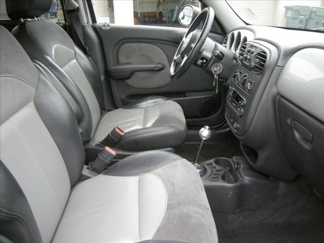 Chrysler PT Cruiser 2004 photo 4
