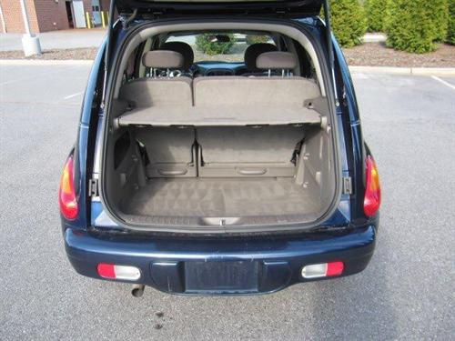 Chrysler PT Cruiser 2004 photo 2