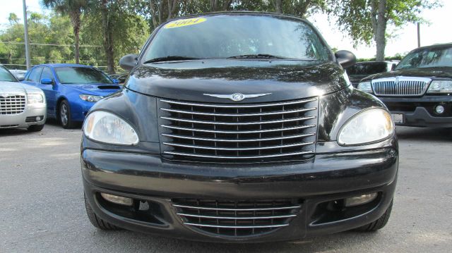 Chrysler PT Cruiser 2004 photo 2